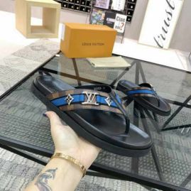 Picture of LV Slippers _SKU566983318501957